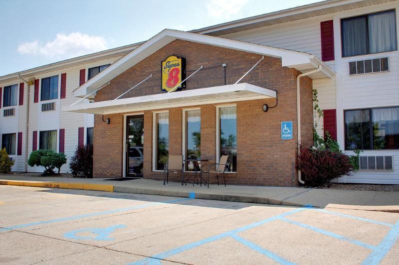 Motel Super 8 By Wyndham West Plains Exterior foto